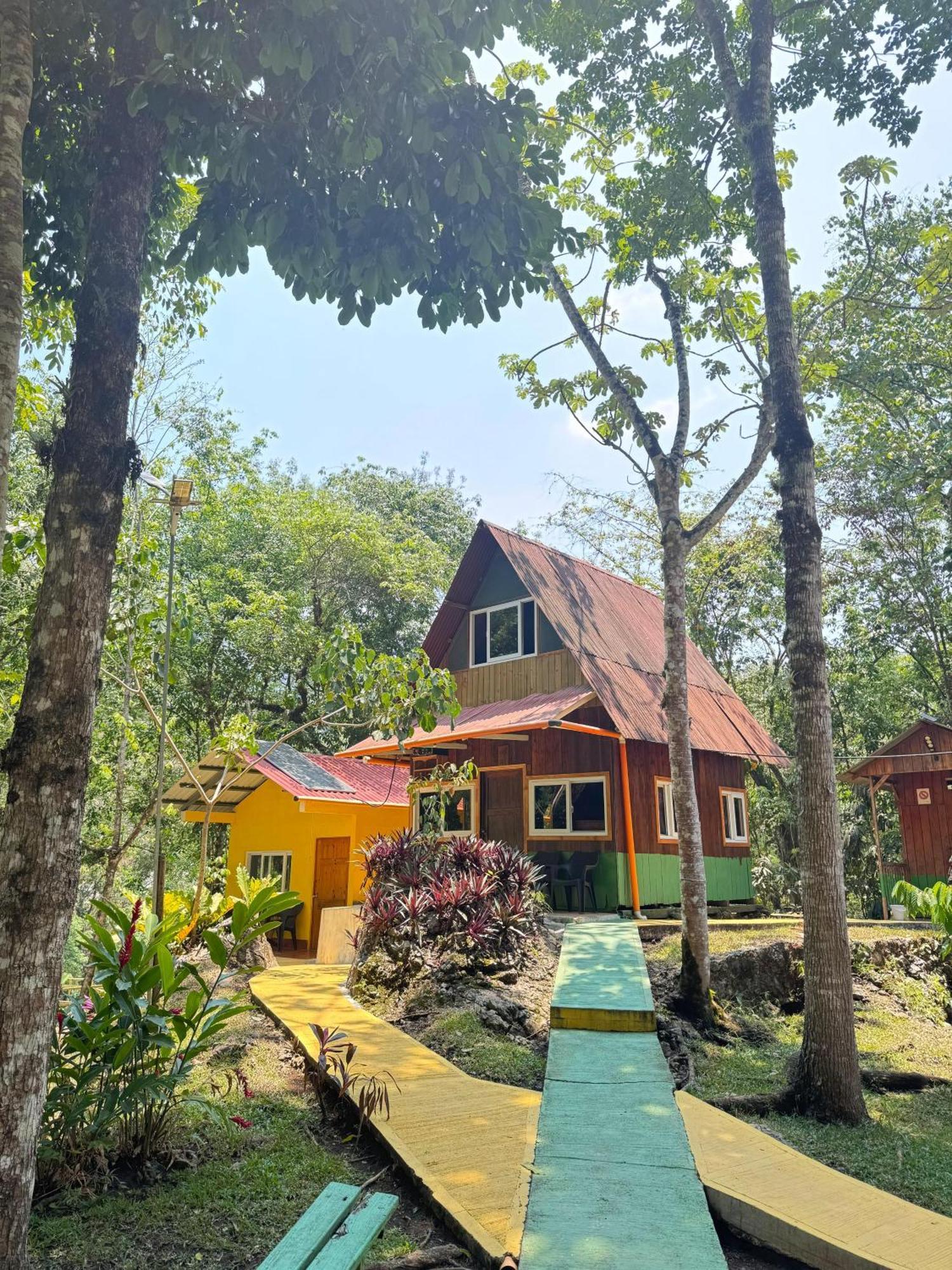 El Portal De Champey אכסניה